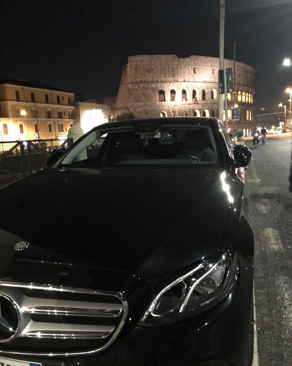 Rome by night Inn Urbe Colosseo